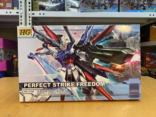 Mô hình Gundam KO HG 1/144 Gundam Perfect Strike Freedom